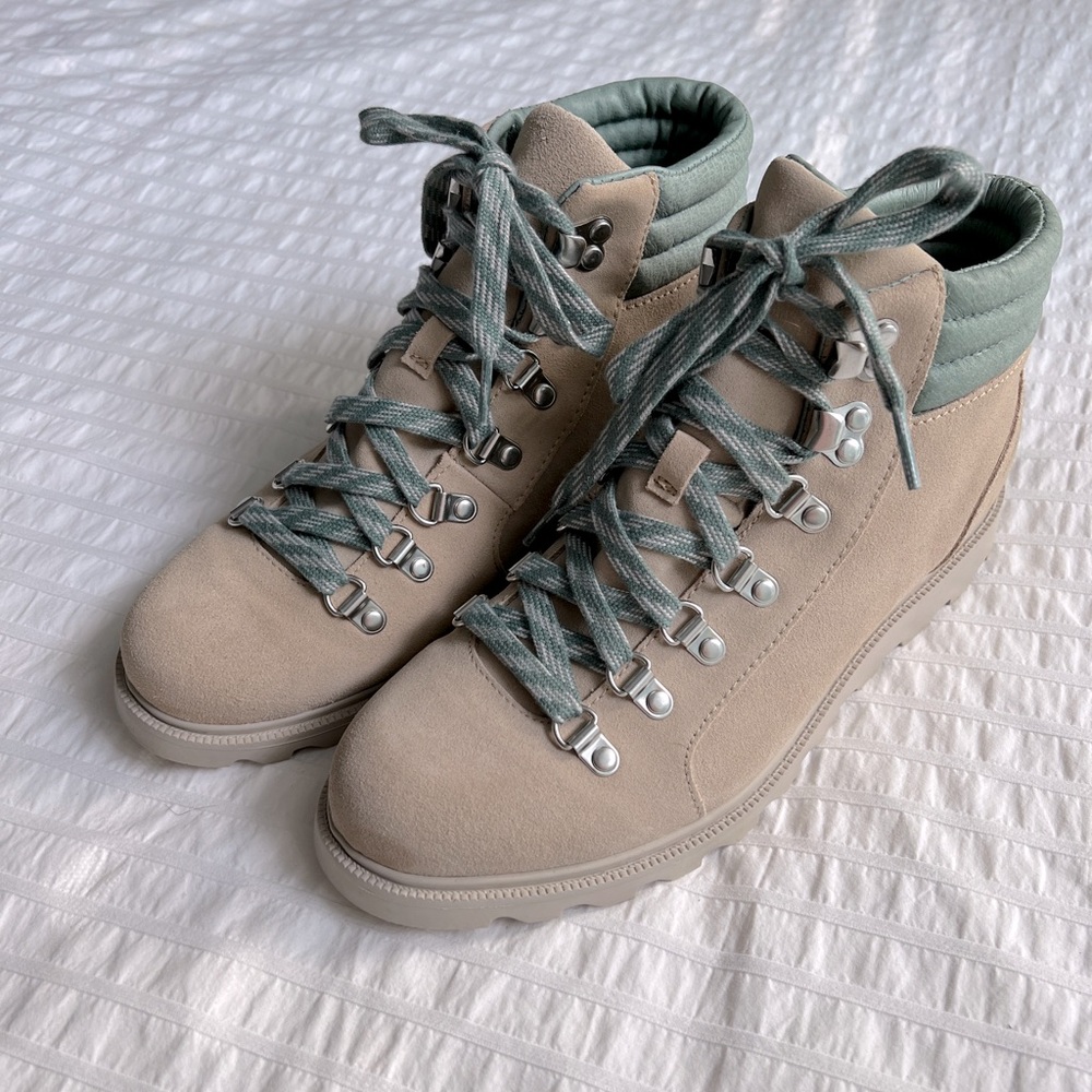 Sorel Ainsley Conquest Boots